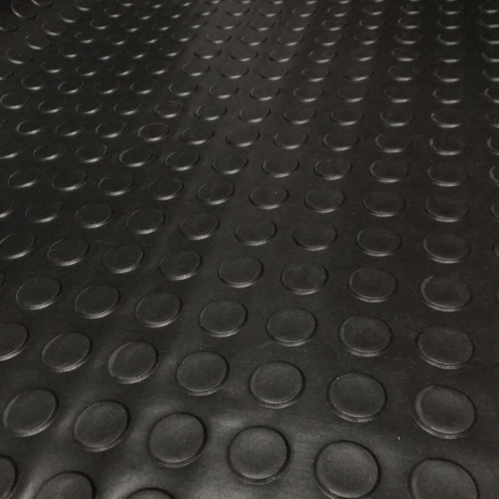 Passadeira Moeda Preta - Foto 1 de 2