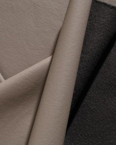 Detalhes do produto Corano Marrom 8200