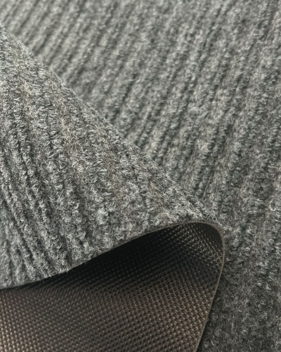 Detalhes do produto Tapete Agulhado Listrado Cinza